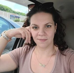 Meet your Posher, Tanya